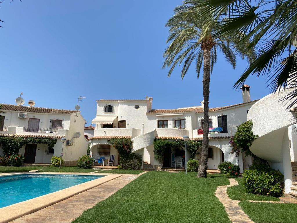 Apartamento Urb Oasis Park II Denia, Las Marinas المظهر الخارجي الصورة
